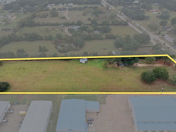 4th image of 18642 Mueschke Rd