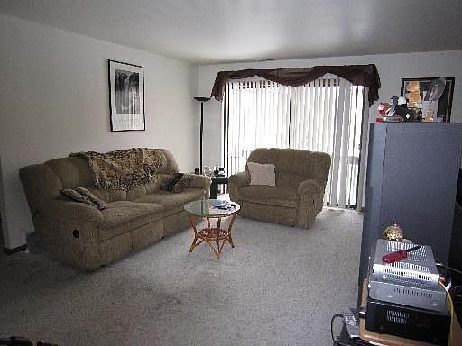 2nd image of 15711 Peggy Ln APT 6