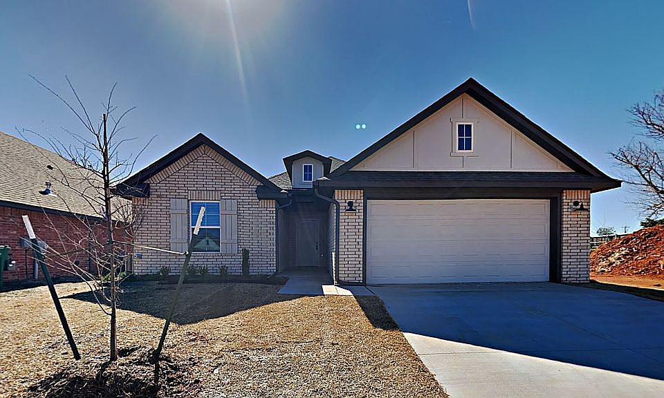 1st image of 10524 NW 42nd Cir