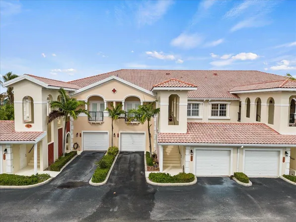 129 Lancha Cir APT 102, Indian Harbour Beach, FL 32937