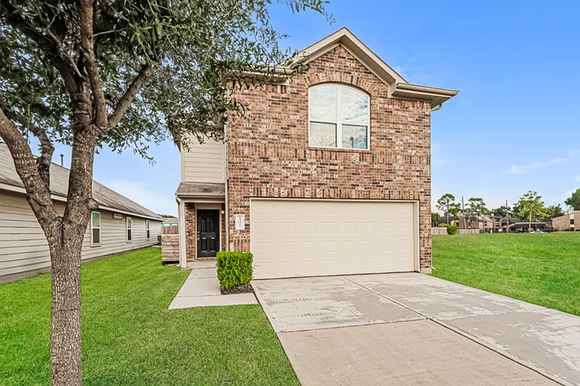 13322 Ella Ridge Ln