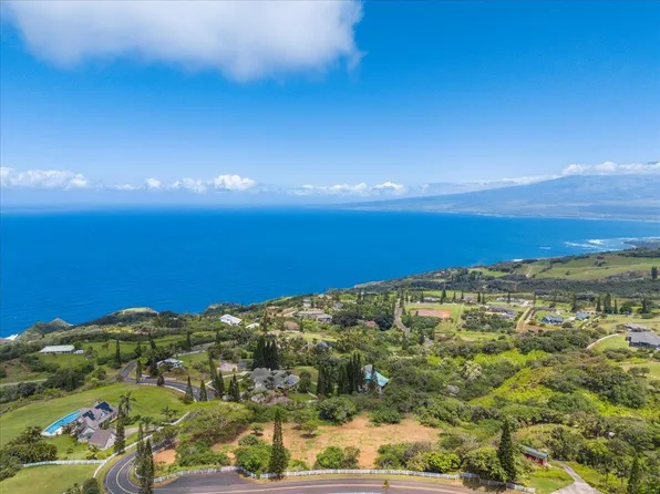 27 Hulumanu Pl #35, Wailuku, HI 96793