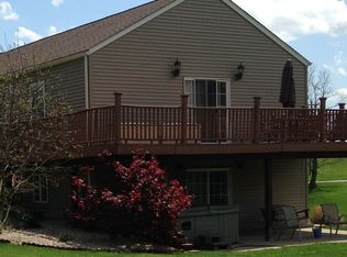 17 Cherry Grove Rd, Williamstown, KY 41097