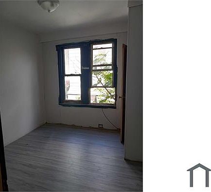 4th image of 3154 Weymouth St