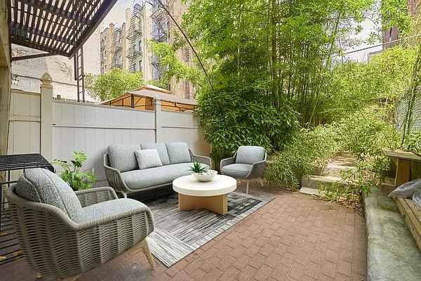 Rented by Living New York | media 1