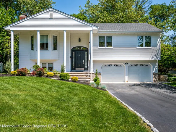 25 Warren Drive, Aberdeen, NJ 07747