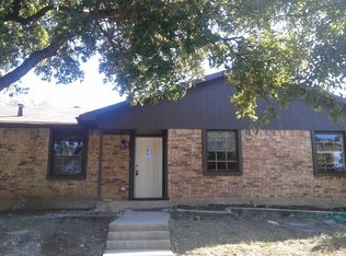 1900 Haymeadow, Carrollton, TX 75007