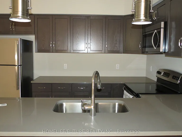 32 Arkell Rd #18 — Photo 11