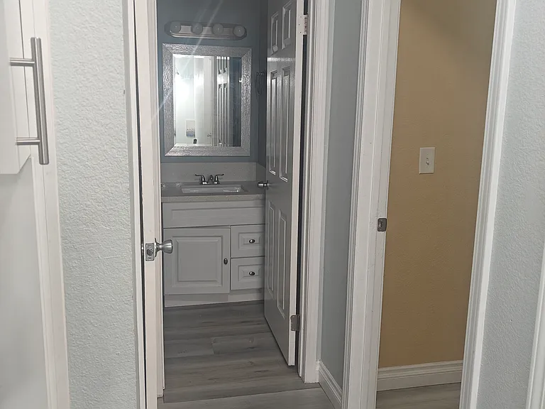 4195 Kingsley St #32 — Photo 12