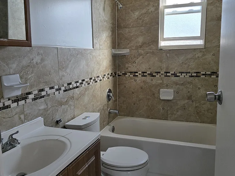 782 Bergen St #3 — Photo 19