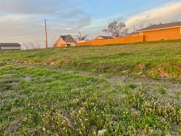 1301 Division St, Sulphur, OK 73086