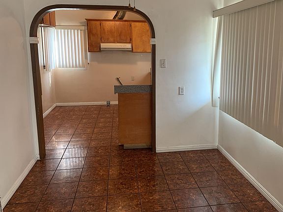 5th image of 8970 Annetta Ave