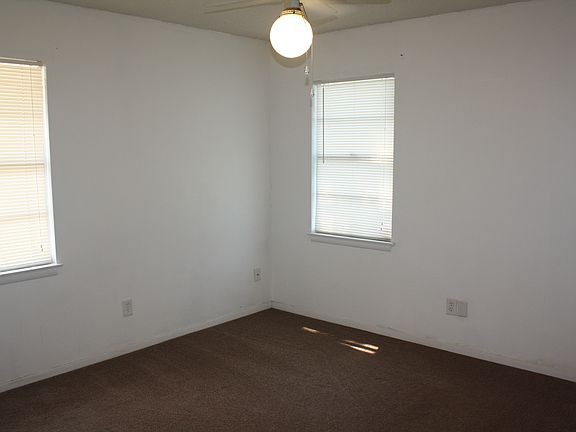 3rd image of 3949 Janrue Ct