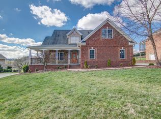 149 Golf Ridge Dr, Kingsport, TN 37664