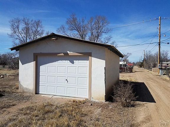 3rd image of 1125 Bent Ave