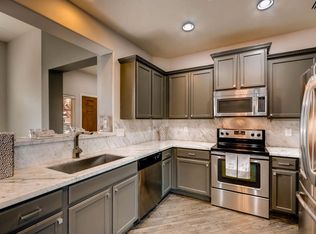 21240 N 36th Pl, Phoenix, AZ 85050