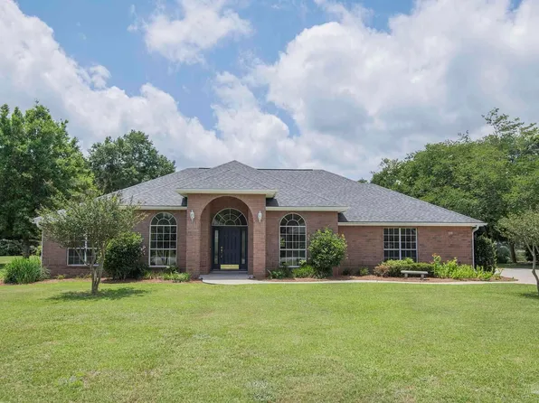 3221 Cobblestone Dr, Pace, FL 32571