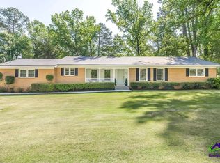 1943 Birchwood Way, Macon, GA 31211
