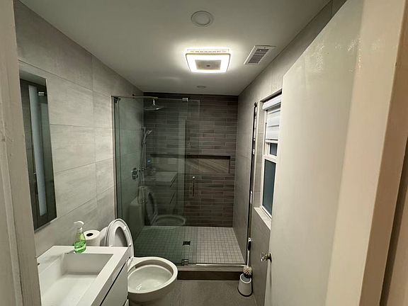 4th image of 52 Heatherland Rd