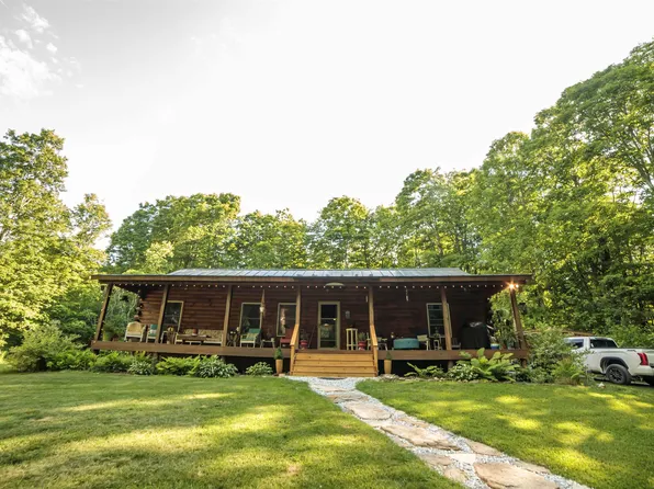 365 Maple Ridge Road, Danby, VT 05739