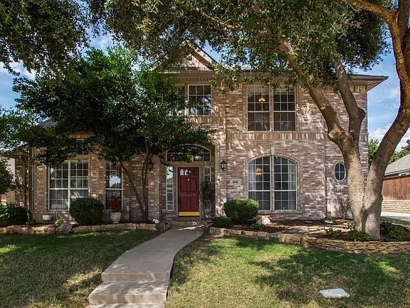 3rd image of 6010 Pin Oak Dr