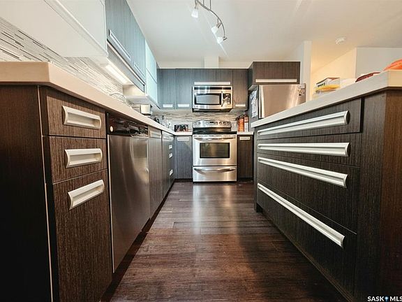3rd image of UNIT 216-211 Ledingham STREET