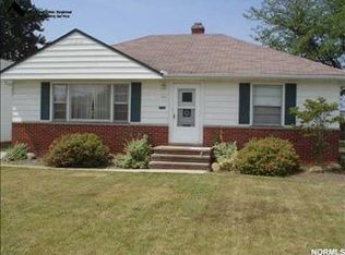 322 E 315th St, Willowick, OH 44095