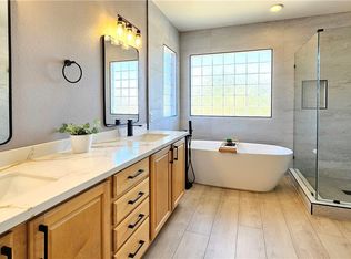 326 Carlisle Crossing St, Las Vegas, NV 89138