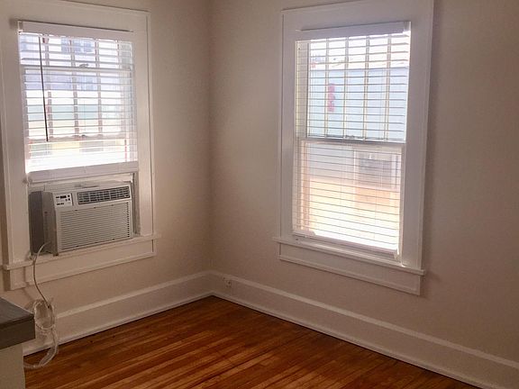 4th image of 344 7th St N APT 3