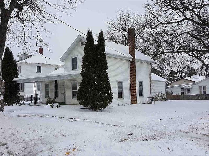 2nd image of 1519 7th St
