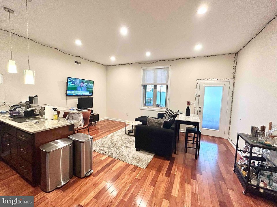 1st image of 847 N 19th St #1