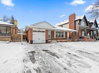 103 Summitcrest Dr #BASEMENT, Toronto, ON M9P1H7