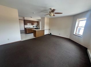 300 E Milwaukee St UNIT B, Argyle, WI 53504