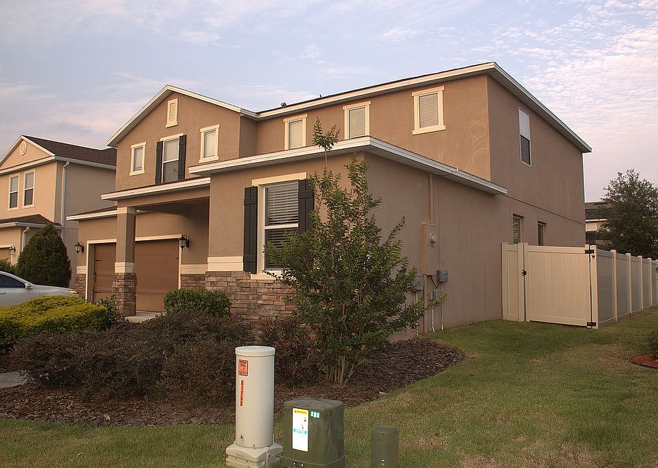 External view 2