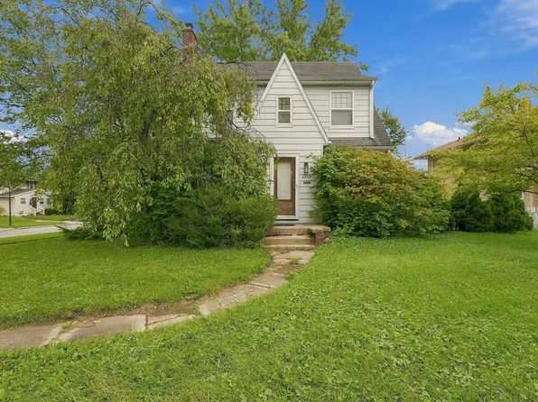 2430 Hubertus Ave, Fort Wayne, IN 46805