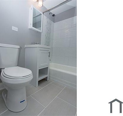 3rd image of 14033 S Atlantic Ave APT 2B