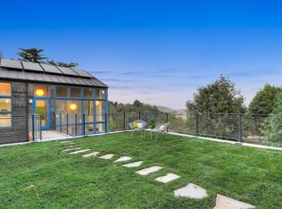 8210 Skyline Blvd, Oakland, CA 94611