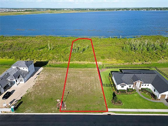 3rd image of 328 Caladium Ave #30