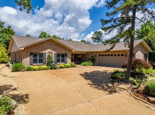 11 Viajero Way, Hot Springs Village, AR 71909