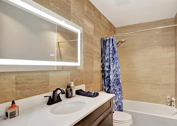 3425 NW 44th St #207 — Photo 11