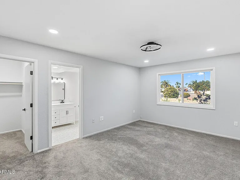 16817 N Meadow Park Dr — Photo 7