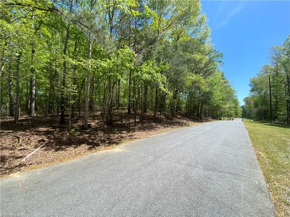 0 Holly Hills Dr, Troy, NC 27371