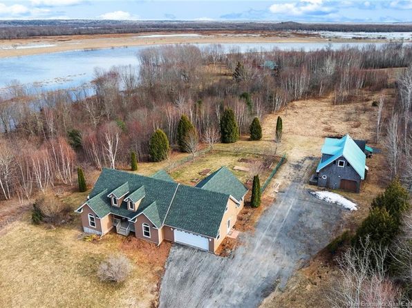 194 Tilley Rd, Gagetown, NB E5M 1H8