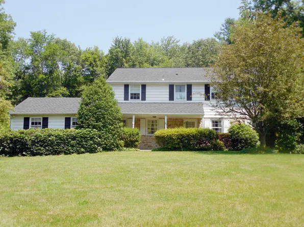 1511 Graeme Way, Warminster, PA 18974