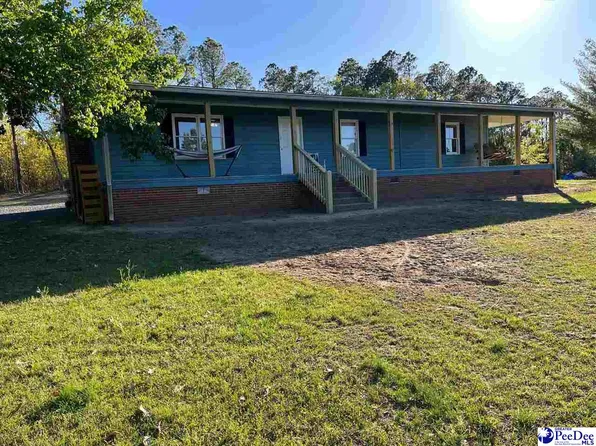 105 Greenbriar Ln, Cheraw, SC 29520
