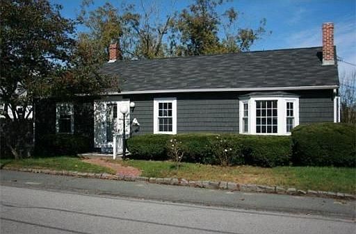 1st image of 8 Parker St