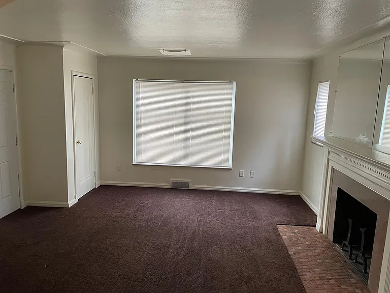 17208 Ohio St #1 — Photo 8