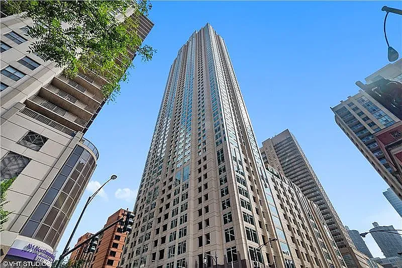 33 W Ontario St #24C