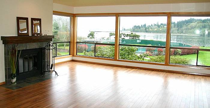 1st image of 400 Harborview Dr SE Unit 213