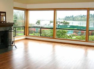 400 Harborview Dr SE UNIT 213, Bainbridge Island, WA 98110